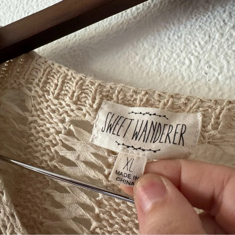 Sweet Wanderer Boho Cottagecore Crochet Top Cream Tan XL Grunge Distressed - Picture 7 of 12